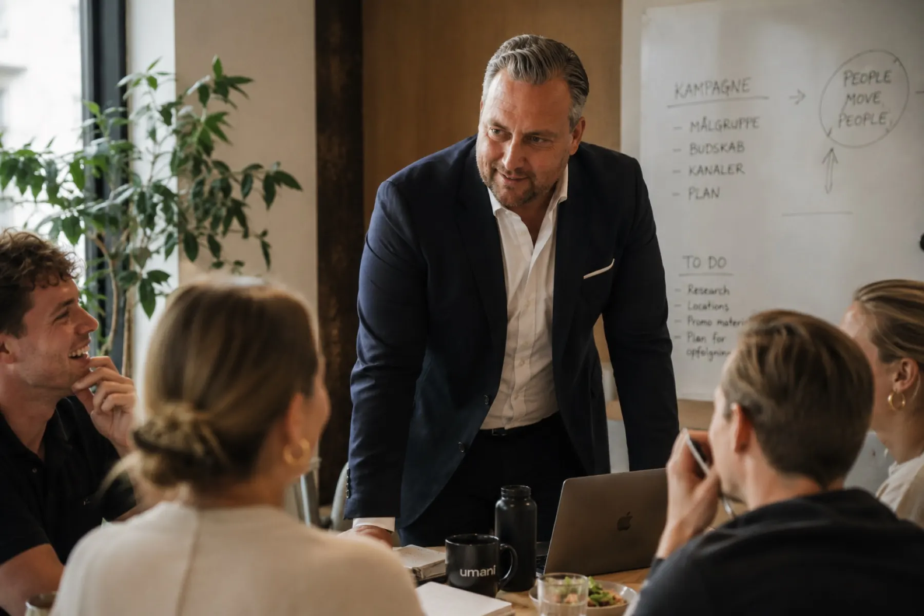 Kenneth Christensen i dialog med Umani-teamet